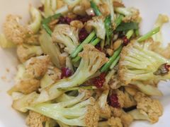 -绿草地·湘菜(7mall店)