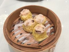 -万龙洲海鲜(大兴绿地缤纷城店)