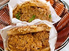 烧饼加肉-万红路羊汤烧饼店(将台路店)