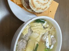 -子午路张记肉夹馍(翠华路店)