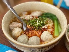 馄饨竹升面-全渔村小海鲜