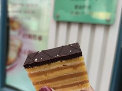 -上海哈尔滨食品厂(淮海中路店)