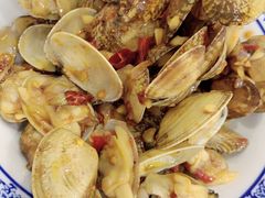 香辣花甲-江城燕子大排档(江汉路步行街店)