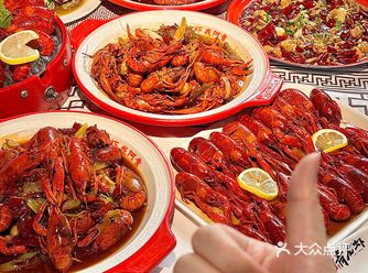 一次性吃过瘾！15r吃龙虾还送纪念币 ️冰镇龙虾