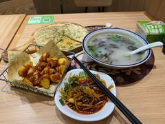 -甲乙饼·北京手工肉饼(西直门凯德茂店)