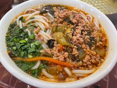 小锅米线-蝴蝶泉宾馆-中餐厅