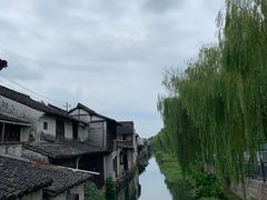 -三叶眼镜城批发市场(上海火车站店)