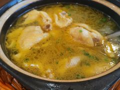 -品鲜村农家菜·阳澄湖大闸蟹(总店)