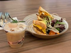 -玲婧胡同·生日蛋糕·餐厅(嘉里城店)