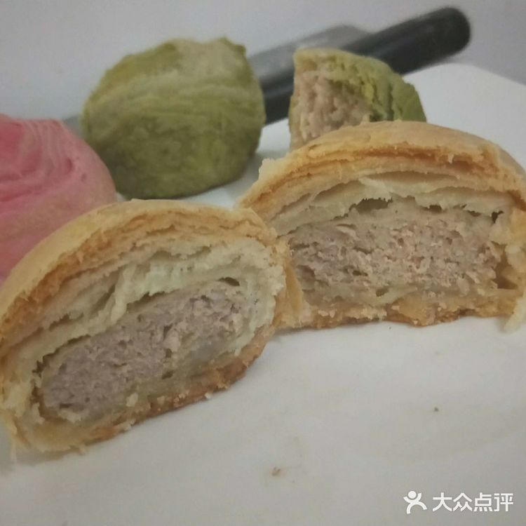 素人自制:云顶抹茶酥和紫薯香芋酥