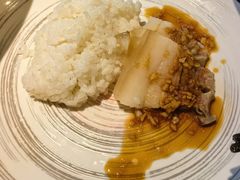 饭焐两头乌红烧肉-庐灶江南·江南菜·四合院Bistro(东直门雍和宫·原华侨宾馆店)