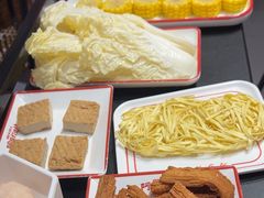 -阿润打边炉·鲜切鸡煲(华漕店)
