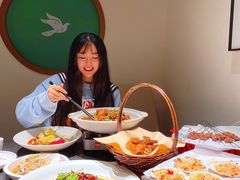-鸽子侯·家宴·平价海鲜(市图书馆店)