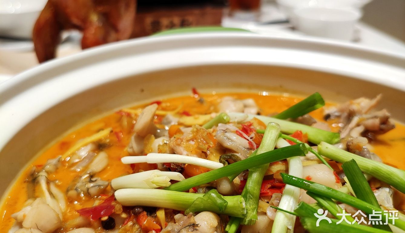 费大厨王炸组合「辣椒炒肉＋大王柠檬茶」每桌必点[坏笑]