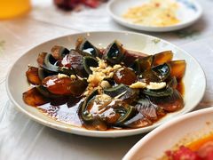 皮蛋拌豆腐-小李子油焖大虾(南浦店)