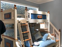 -红星美凯龙（金桥商场店）-地上停车场