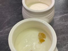 桃胶酸奶-小湘旺臭鳜鱼·新湘菜(马连道路店)