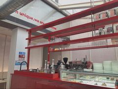 -UNI UNI(环亚凯瑟琳店)