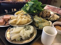 -月圆火锅(宁海东路二店)