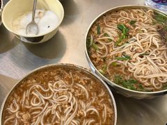 -正宗杨记普洱酸醋米线(总店)