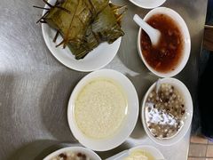 -芳婆糕团店(王府大街店)