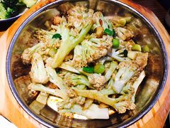 大盆有机花菜-吴满满油泼面(北方风味园店)