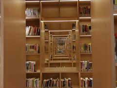 -漕河泾街道图书馆(漕河泾社区文化活动中心店)