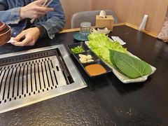 -臻牛烤肉
