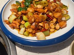 -三人行骨头王火锅(长寿店)