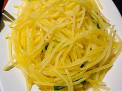 酸辣土豆丝-老板恋上鱼(高新万达店)
