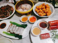 一口豆腐-蝴蝶里·粤菜·点心(滨江龙湖店)