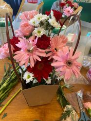 -莲芯花月子会所