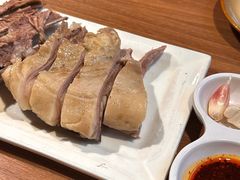 -贯贯吉·清真餐厅(浙江中路店)