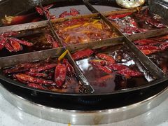 -正贰捌经重庆老火锅(建设路店)