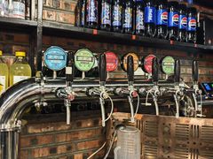 -管氏翅吧(中关村店)