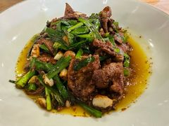 -吃饭皇帝大土家民族菜(正大广场店)