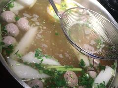 招牌牛骨清汤锅-左庭右院鲜牛肉火锅(新梅广场店)