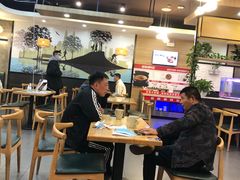 大堂-李先生牛肉面大王(成都东站西广场店)