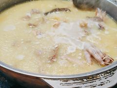 -侠成水上农庄(工业大道店)