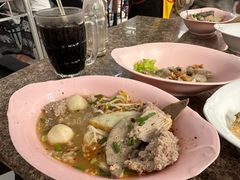 -榮泰米粉湯(Left Shop)