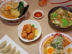 -香港ELEMENTS圆方