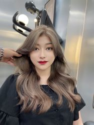 -Tloml salon