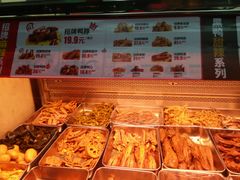 -绝味鸭脖(草场门桥店)