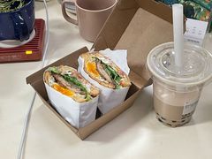 -爱樂咖啡(青年体育公园店)