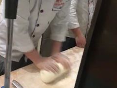 -舒小笼松针小笼包