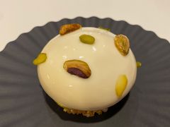 -潮一不贰·法式甜品·生日蛋糕·西式简餐(外滩店)