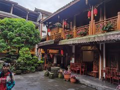 -华冠悠岚·庭院餐厅(青城后山店)