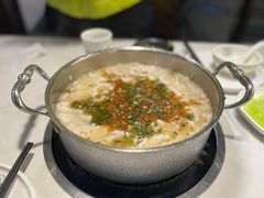 -德林酸菜鱼火锅(南丹店)