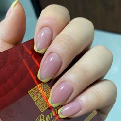 -美奈サロン美甲美睫皮肤管理