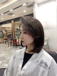 -东秀护肤造型